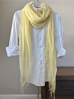 Lightweight Yellow Fringe Scarf